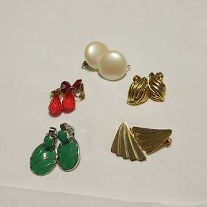 Earring $3 a pair